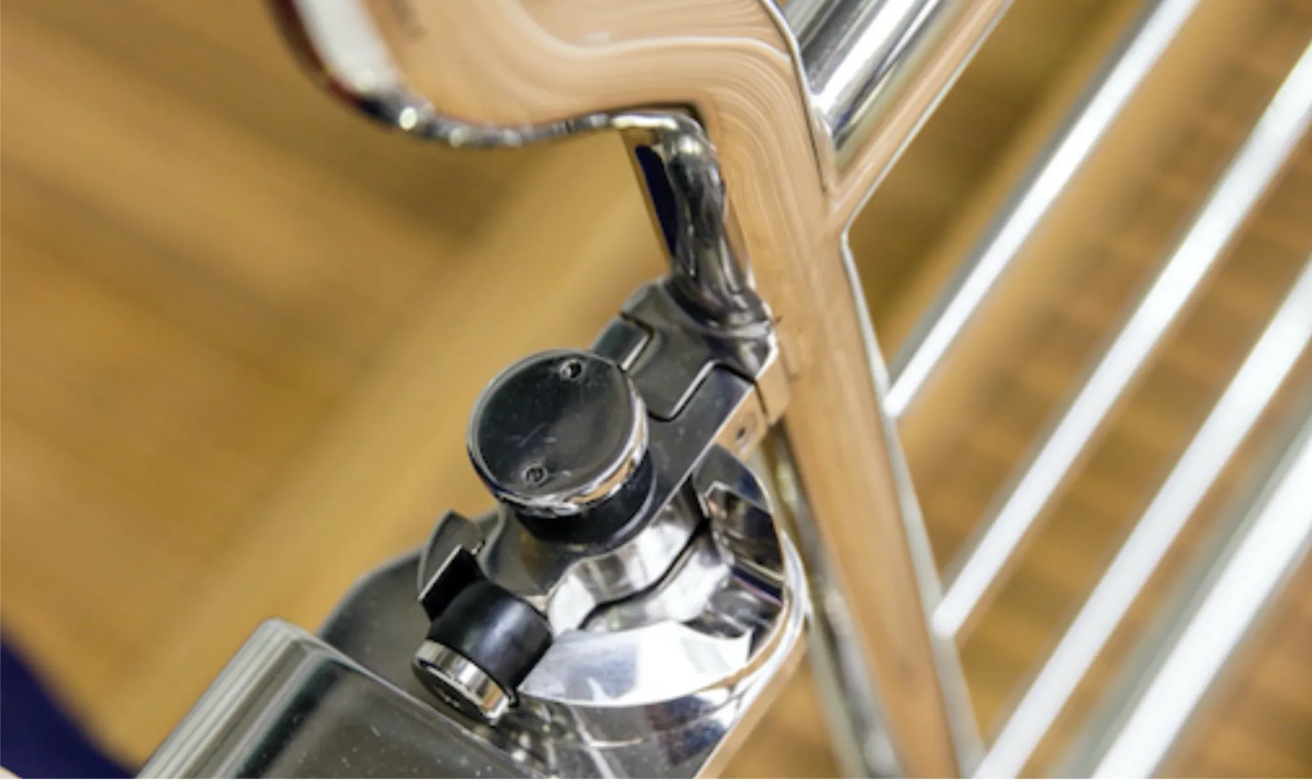 Botnia Targa stern gates with oval tubing