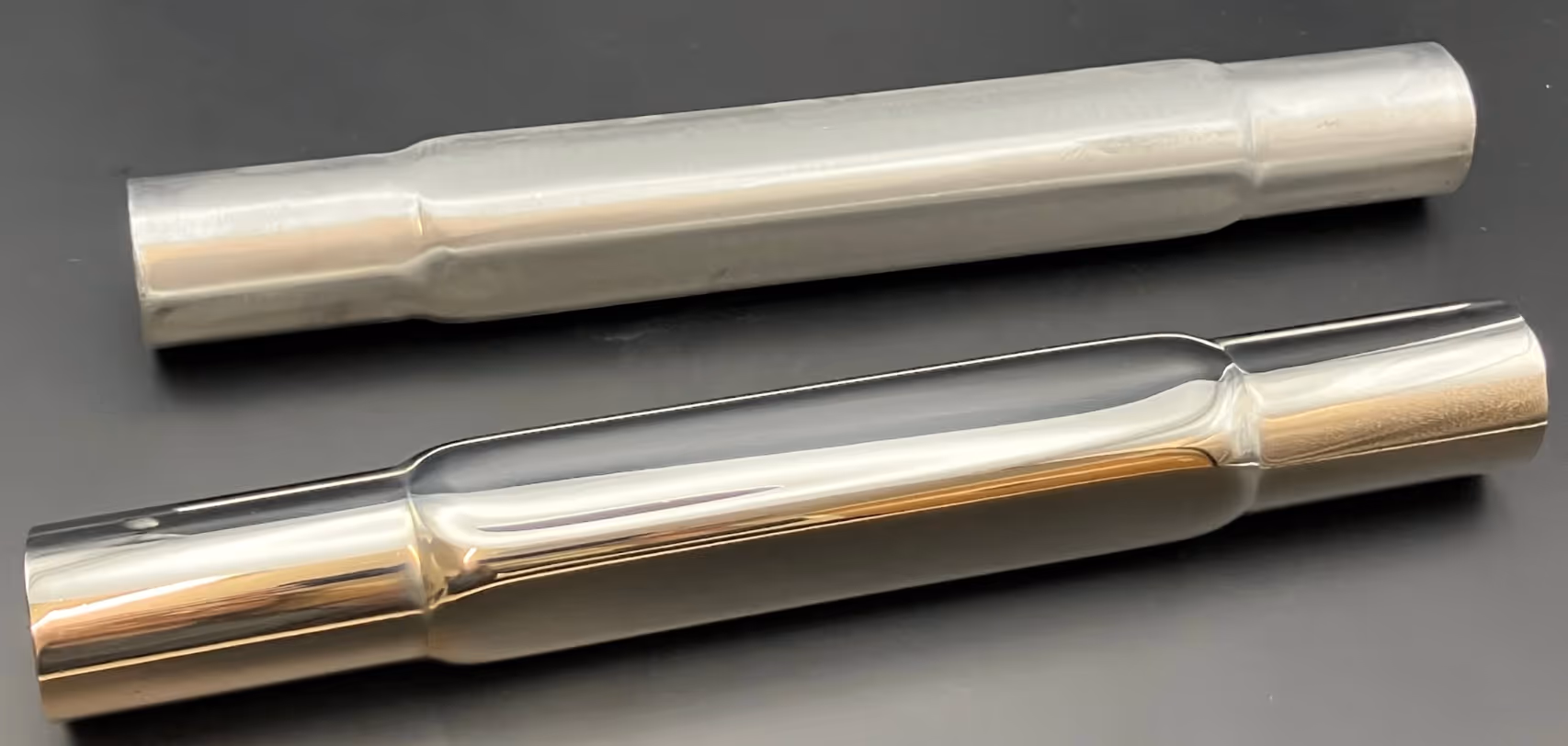 Radiused square tube with tube ends reduced to 33.7mm OD (stainless steel 316L, 34.5 x 34.5 x 1.5mm)